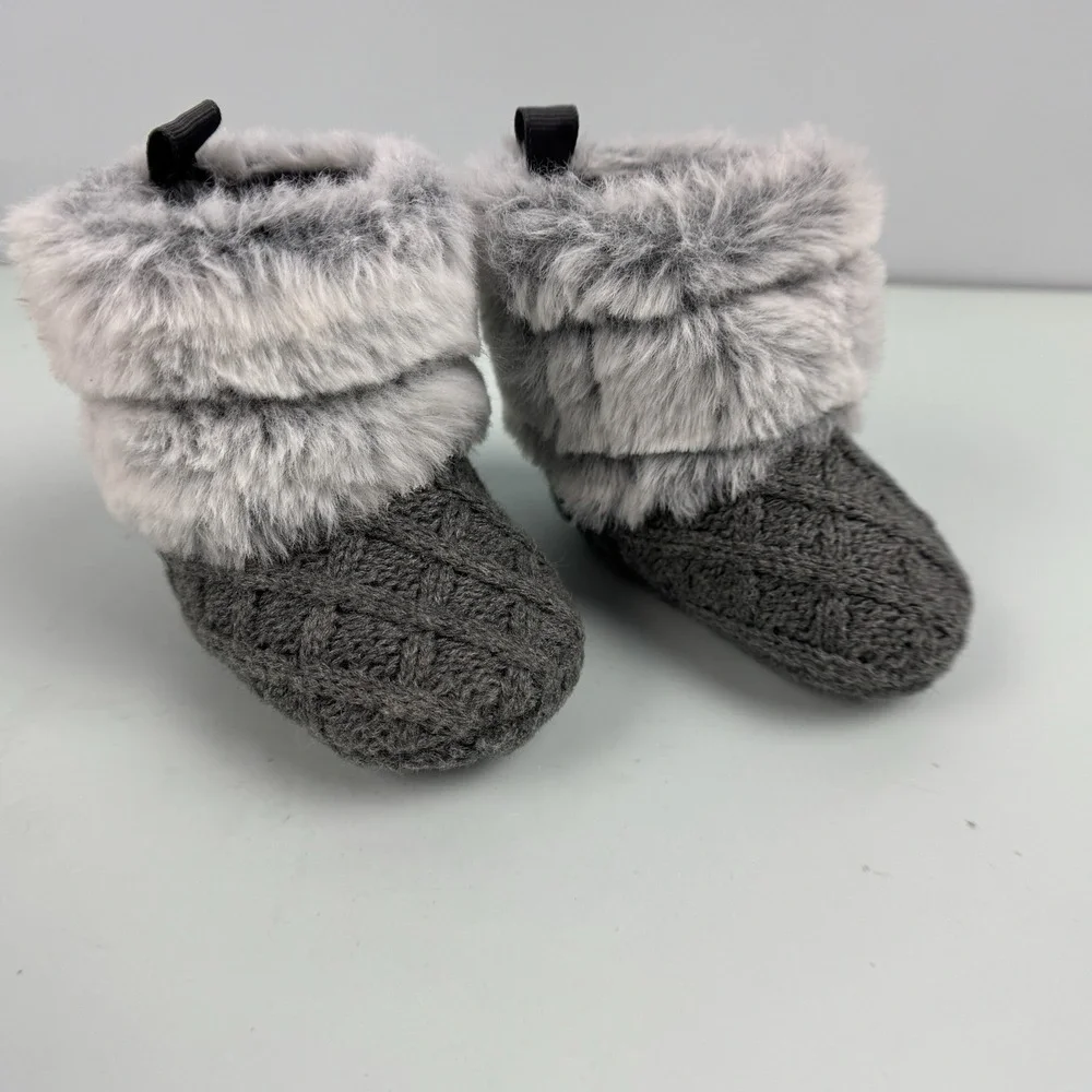 Stepping Stones Infant Baby Faux Fur Cable Knit Booties Shoes Size 3-6M Gray New
